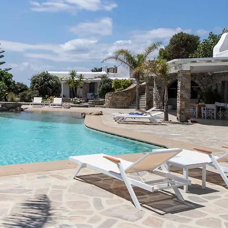 Myker Estate I 8-bdr, Luxury, Seaview, Pool