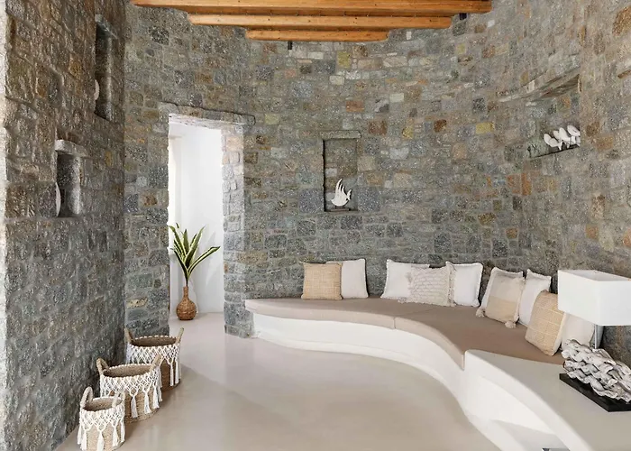 Myker Estate I 8-bdr, Luxury, Seaview, Pool *