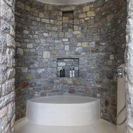 Villa Myker Estate I 8-Bdr, Luxury, Seaview, Pool Villa Plintri