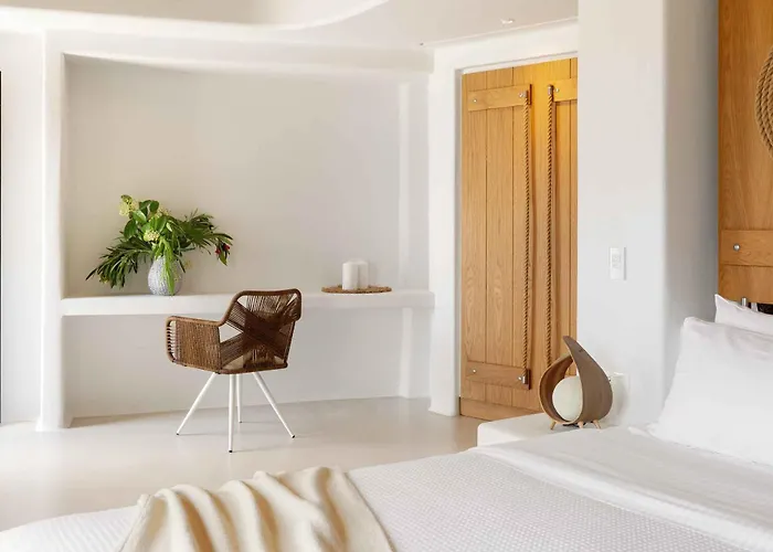 Myker Estate I 8-bdr, Luxury, Seaview, Pool * Plintri