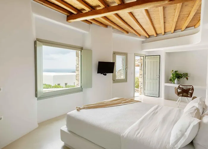 Myker Estate I 8-bdr, Luxury, Seaview, Pool